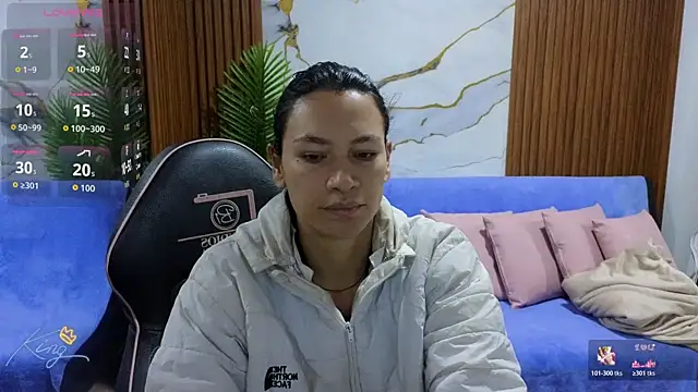 Snapshot of alonddra_tay chatting on 06/12/26, 11:42 alonddra tay online show from 06/12/26, 11:42