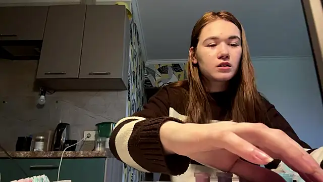 ValiriaX online show from 04/10/26, 01:27