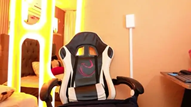 Veronicajhonsonn online show from 06/01/26, 02:08