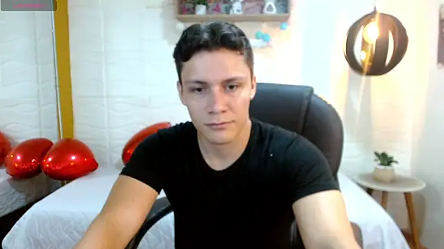 Zayn clausen online show from 04/13/26, 05:07