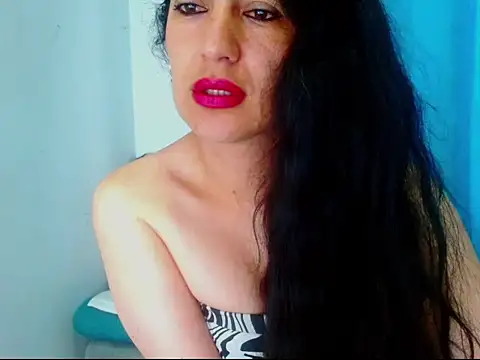 Snapshot of diosa_gil chatting on 04/13/26, 12:32 diosa gil online show from 04/13/26, 12:32