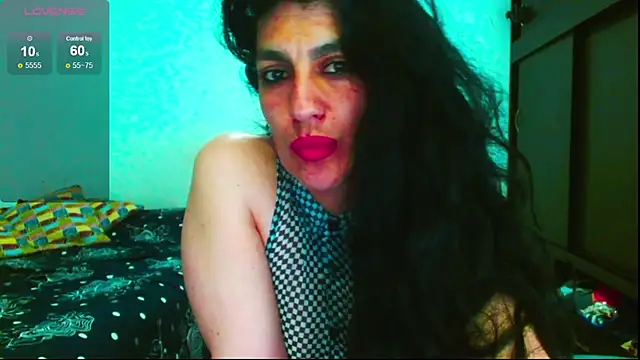 Snapshot of diosa_gil chatting on 05/15/26, 12:39 diosa gil online show from 05/15/26, 12:39