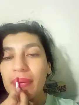 Snapshot of diosa_gil chatting on 05/17/26, 09:28 diosa gil online show from 05/17/26, 09:28