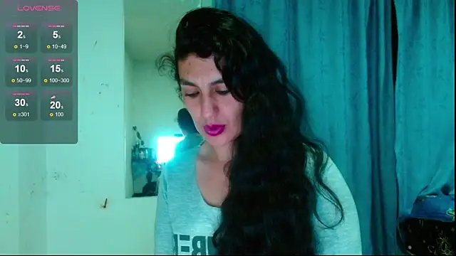 Snapshot of diosa_gil chatting on 05/19/26, 04:41 diosa gil online show from 05/19/26, 04:41