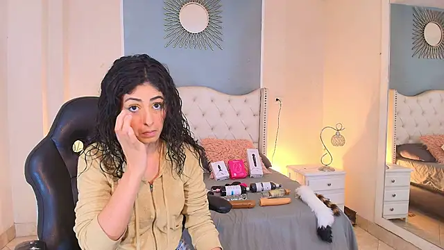 Snapshot of elizabeth_santos1 chatting on 07/07/26, 08:35 elizabeth santos1 online show from 07/07/26, 08:35