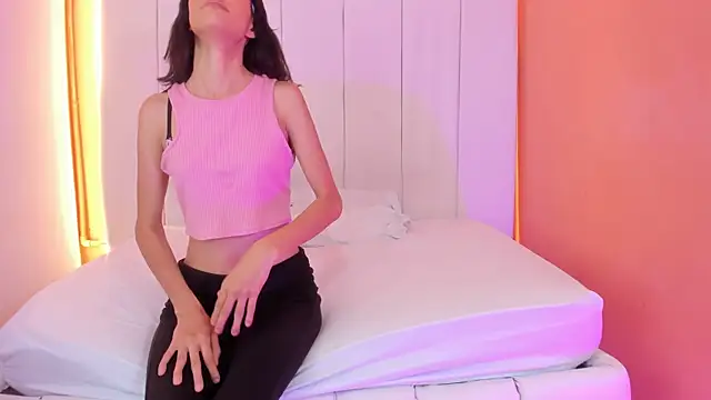 AntonellaRossi os online show from 04/09/26, 10:48