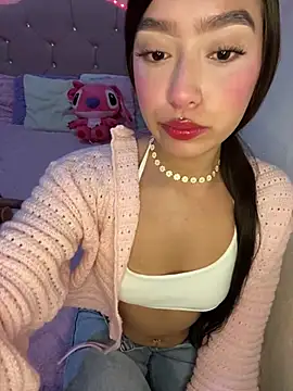 Miakittyyy online show from 05/19/26, 10:38