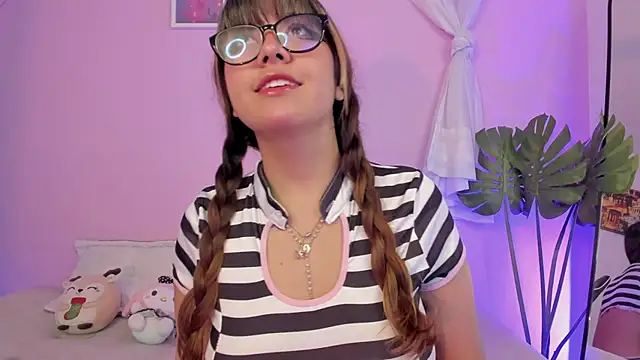 honey m00n online show from 04/25/26, 05:54