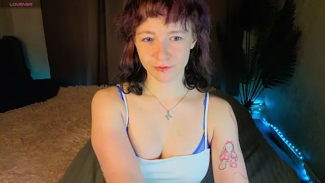 Ricki Bloom online show from 04/27/26, 01:14