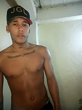 sexy-athletic-guy online show from 04/11/26, 08:40