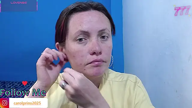 Snapshot of carolinhe26 chatting on 05/09/26, 08:47 carolinhe26 online show from 05/09/26, 08:47