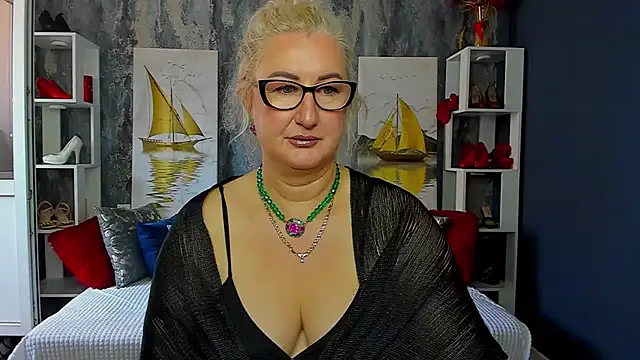 Snapshot of DianaFrances chatting on 05/06/26, 07:57 DianaFrances online show from 05/06/26, 07:57