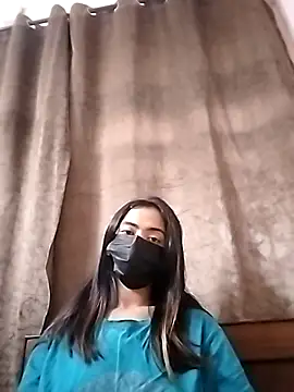 Snapshot of Shanaya450 chatting on 04/10/26, 11:59 Shanaya450 online show from 04/10/26, 11:59