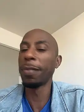 Snapshot of Mrhandsomeazz chatting on 05/09/26, 12:38 Mrhandsomeazz online show from 05/09/26, 12:38