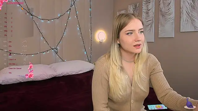 Snapshot of Liacandy_ chatting on 04/11/26, 11:14 Liacandy online show from 04/11/26, 11:14