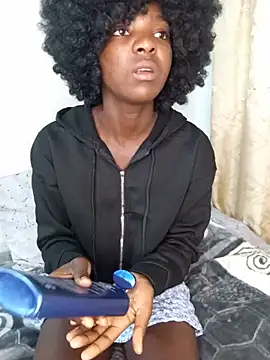 PetiteEbonyBabe  online show from 06/29/26, 04:30