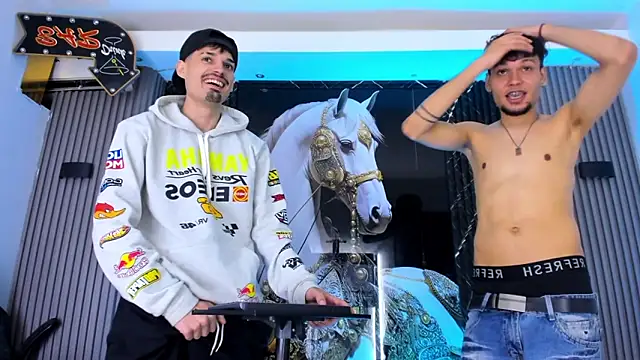 Snapshot of Iam_steven_ chatting on 04/10/26, 03:17 Iam steven online show from 04/10/26, 03:17