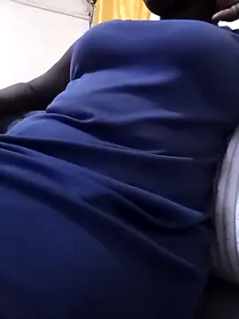 Snapshot of sexy22lover chatting on 04/20/26, 09:56 sexy22lover online show from 04/20/26, 09:56