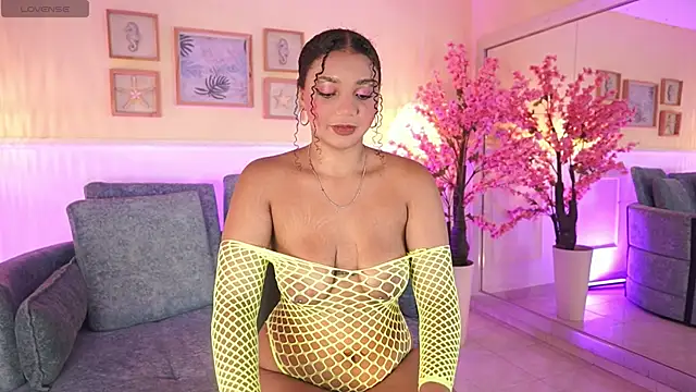 BrianaLane online show from 06/30/26, 01:56