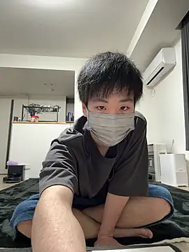 Snapshot of kurage164 chatting on 04/18/26, 04:00 kurage164 online show from 04/18/26, 04:00