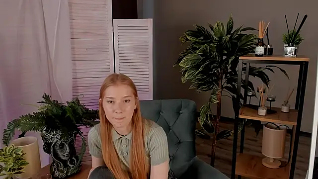 Snapshot of JohanaDayton chatting on 04/24/26, 11:56 JohanaDayton online show from 04/24/26, 11:56