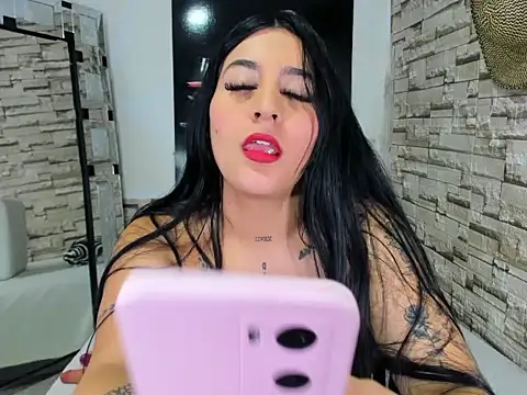 Snapshot of SamiBigAss chatting on 05/16/26, 03:33 SamiBigAss online show from 05/16/26, 03:33