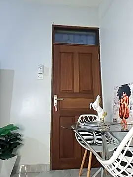 Snapshot of Sexxy_Babe2 chatting on 05/05/26, 06:05 Sexxy Babe2 online show from 05/05/26, 06:05