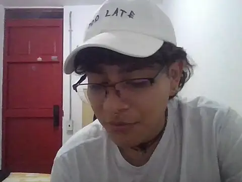 xhecho uzumaki online show from 05/08/26, 06:08