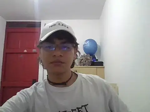 xhecho uzumaki online show from 05/09/26, 05:12