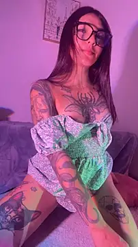 Snapshot of GigixXxOS chatting on 05/24/26, 11:32 GigixXxOS online show from 05/24/26, 11:32