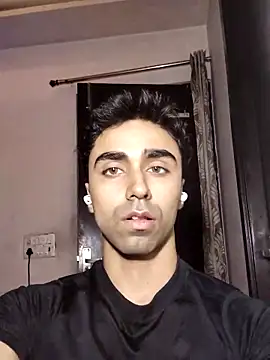 chrish 7 online show from 04/12/26, 04:23