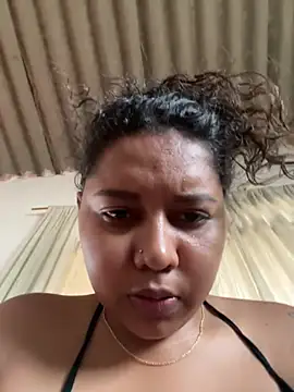 Snapshot of Ninibella chatting on 06/17/26, 08:43 Ninibella online show from 06/17/26, 08:43