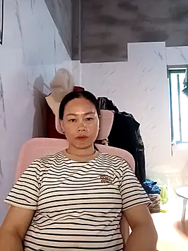 Snapshot of Wet799 chatting on 04/11/26, 07:56 Wet799 online show from 04/11/26, 07:56