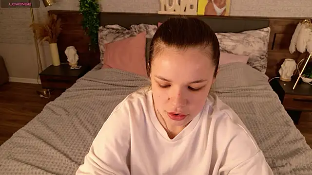 KimEvanss online show from 05/09/26, 05:12