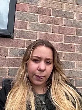 Snapshot of OliviaJadeXx chatting on 05/16/26, 10:47 OliviaJadeXx online show from 05/16/26, 10:47
