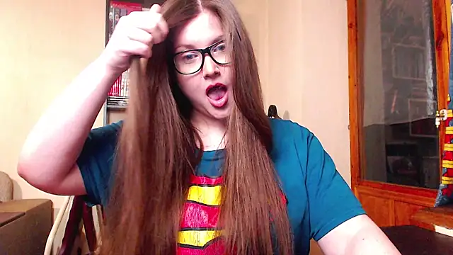 Snapshot of _Allexandra_ chatting on 04/19/26, 05:45 Allexandra online show from 04/19/26, 05:45