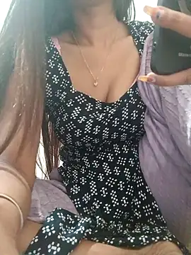 Anusingh899 online show from 04/18/26, 11:36