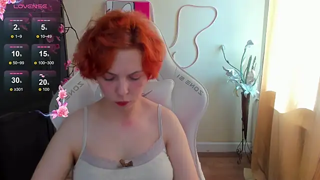 Snapshot of InfernoKitten chatting on 06/10/26, 01:06 InfernoKitten online show from 06/10/26, 01:06