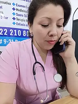 Snapshot of SARA_21- chatting on 06/05/26, 12:55 SARA 21- online show from 06/05/26, 12:55