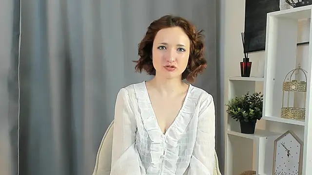 Snapshot of EvieEacho chatting on 04/12/26, 12:21 EvieEacho online show from 04/12/26, 12:21