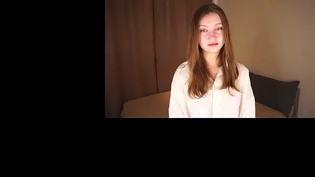 Snapshot of SonaKhalili chatting on 04/14/26, 04:51 SonaKhalili online show from 04/14/26, 04:51