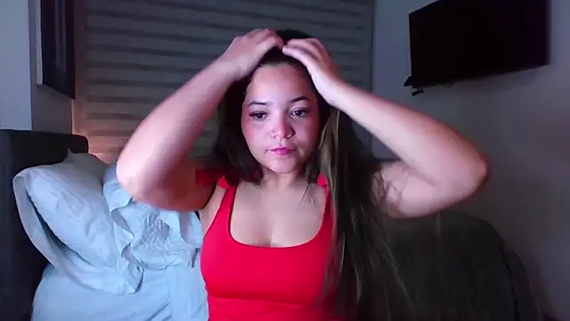 Snapshot of Shadya_ chatting on 06/15/26, 07:32 Shadya online show from 06/15/26, 07:32