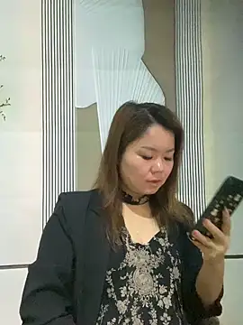 Snapshot of nide-yuebao chatting on 04/20/26, 02:25 nide-yuebao online show from 04/20/26, 02:25