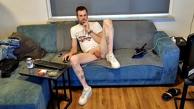 Bttmboyexhibitionist online show from 05/05/26, 05:37