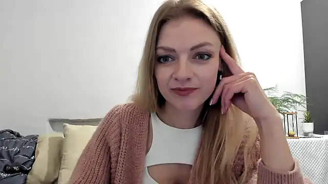 Severina7 online show from 04/28/26, 08:14