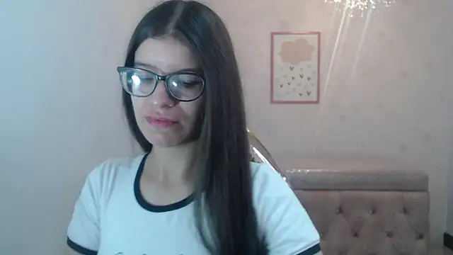 Snapshot of Kailee_ch chatting on 05/01/26, 12:43 Kailee ch online show from 05/01/26, 12:43