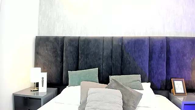 Snapshot of miaa_Lind chatting on 05/22/26, 05:03 miaa Lind online show from 05/22/26, 05:03