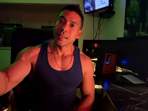 Snapshot of smoothripz chatting on 04/13/26, 03:45 smoothripz online show from 04/13/26, 03:45