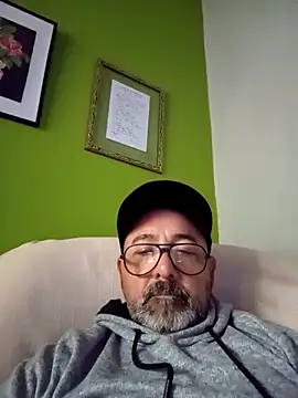 Snapshot of Dietosca chatting on 05/05/26, 04:59 Dietosca online show from 05/05/26, 04:59