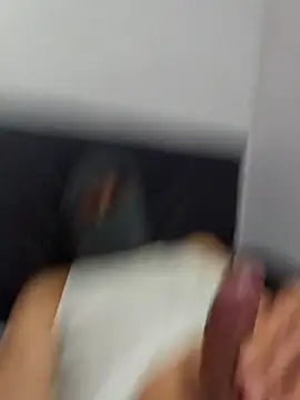 Snapshot of Armando_16_99 chatting on 04/13/26, 01:22 Armando 16 99 online show from 04/13/26, 01:22